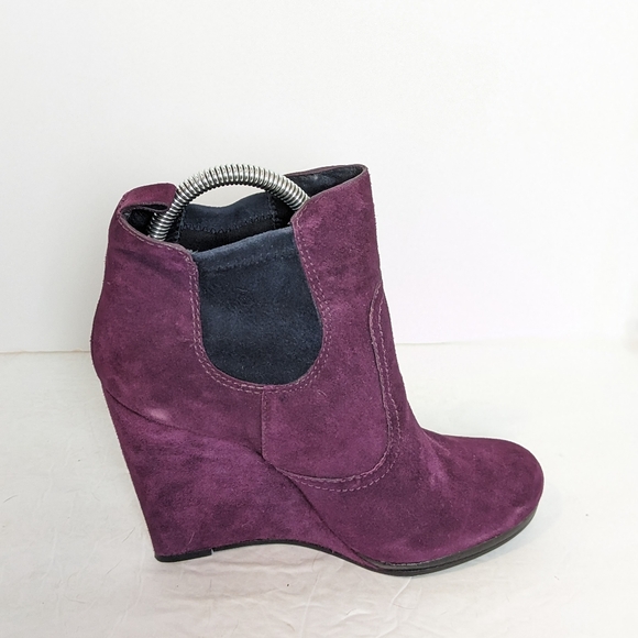 Tory Burch purple suede wedge boots - Picture 4 of 16